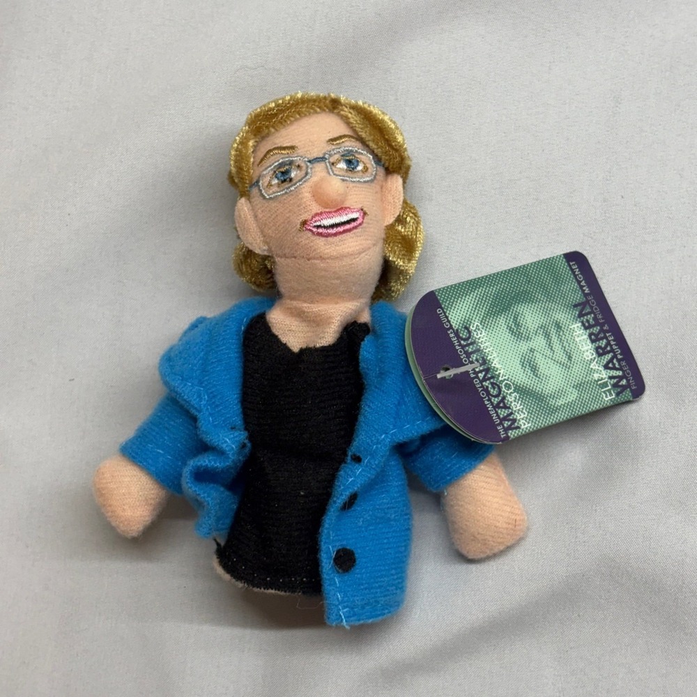 Unemployed Philosophers Guild Elizabeth Warren Finger Puppet OS Blue Used Magnet